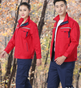 選擇沖鋒衣作為工作服的優勢